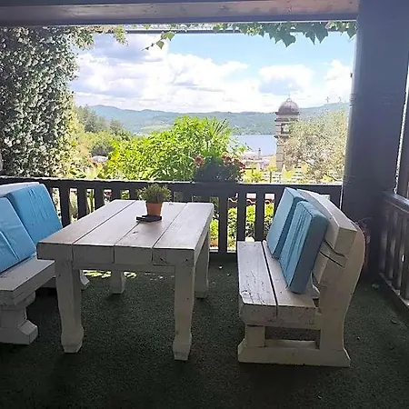 Deluxe House Glavatarski Kŭrdzhali